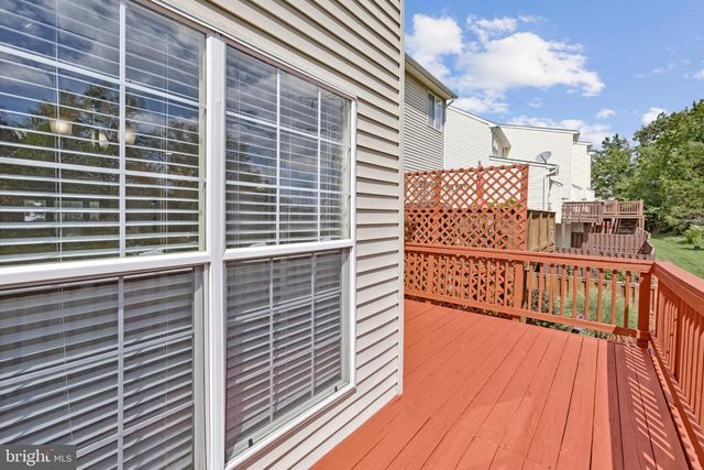 5185 BALLYCASTLE CIR, Alexandria, VA 22315