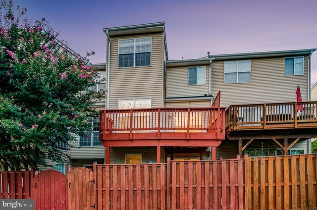5185 BALLYCASTLE CIR, Alexandria, VA 22315