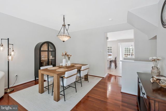 5185 BALLYCASTLE CIR, Alexandria, VA 22315