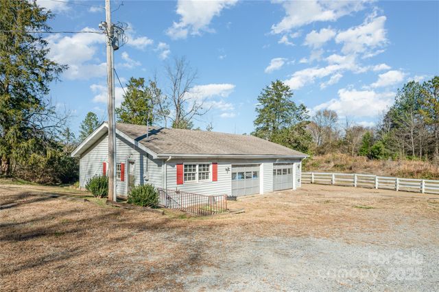 4833 Casar Road, Lawndale, NC 28090