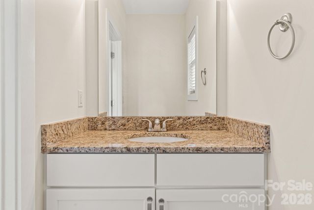 8 Thurland Avenue, Asheville, NC 28803