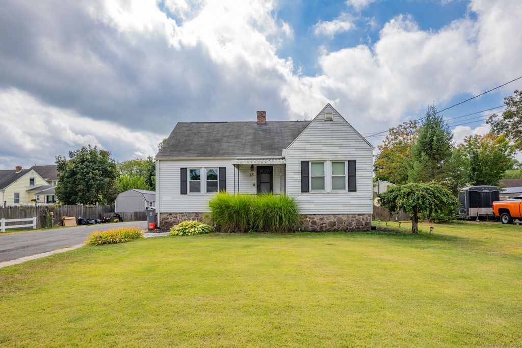 18 Homestead Avenue, Plainville, CT 06062
