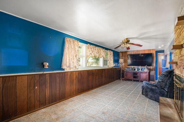 1143 Manfeld Drive, Columbus, OH 43227