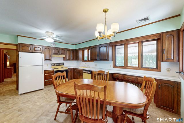 31 Holly Street, Waterbury, CT 06706