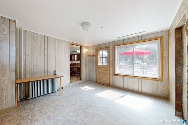 31 Holly Street, Waterbury, CT 06706