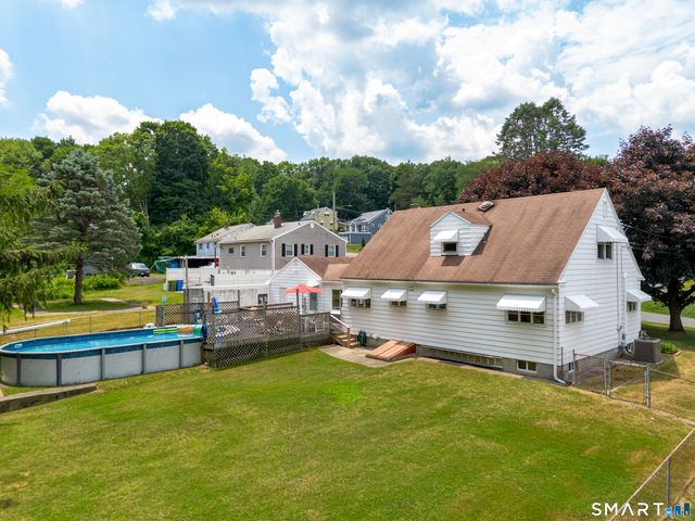 31 Holly Street, Waterbury, CT 06706