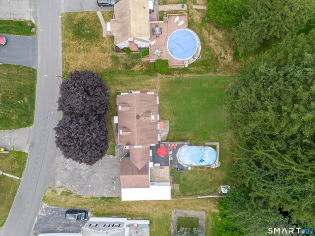 31 Holly Street, Waterbury, CT 06706