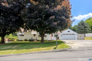 31 Holly Street, Waterbury, CT 06706