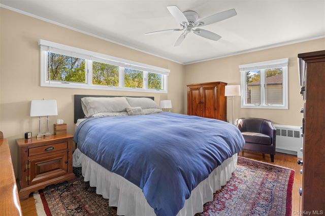 180 Radcliff Drive, East Norwich, NY 11732