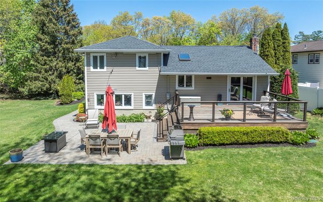 180 Radcliff Drive, East Norwich, NY 11732