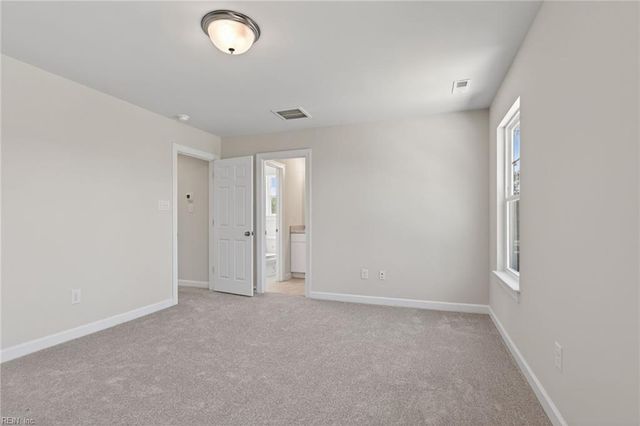 615 Commonwealth DR, Yorktown, VA 23693