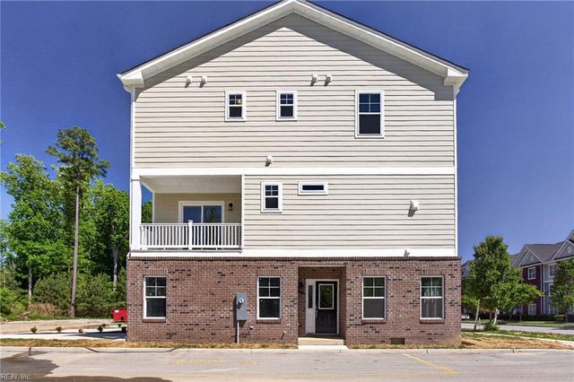 615 Commonwealth DR, Yorktown, VA 23693