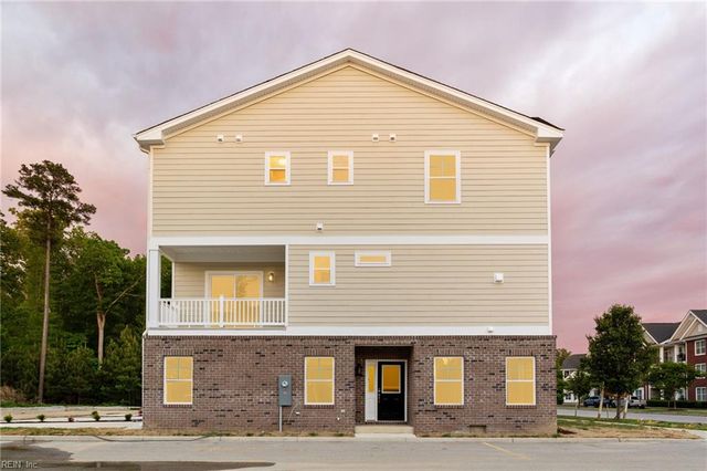 615 Commonwealth DR, Yorktown, VA 23693