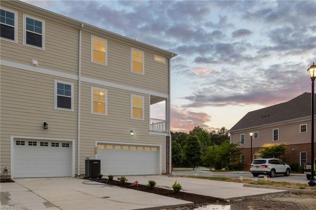 615 Commonwealth DR, Yorktown, VA 23693