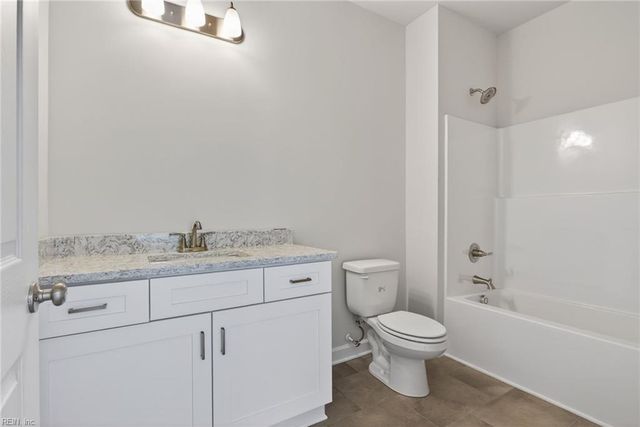 615 Commonwealth DR, Yorktown, VA 23693