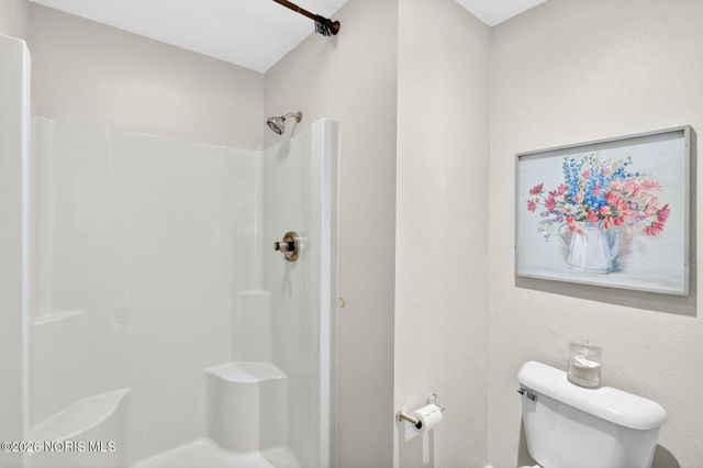 807 Saint Annes Drive, Holland, OH 43528