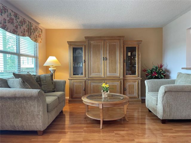 3033 Berkshire B 3033 3033, Deerfield Beach, FL 33442