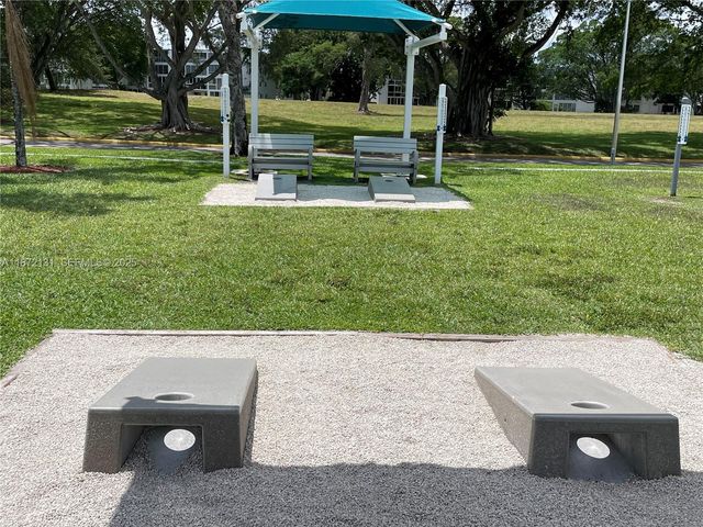 3033 Berkshire B 3033 3033, Deerfield Beach, FL 33442