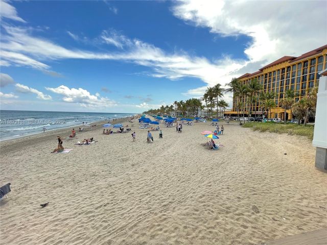 3033 Berkshire B 3033 3033, Deerfield Beach, FL 33442