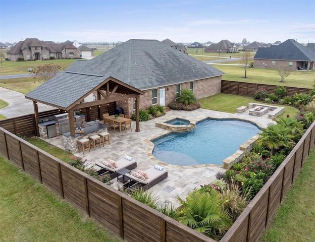 3468 Waterlily Cove, Lake Charles, LA 70607
