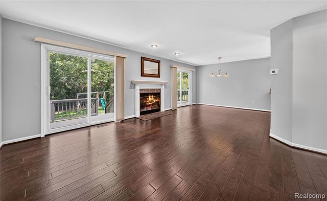 2711 Greenlawn Avenue, Commerce Twp, MI 48382