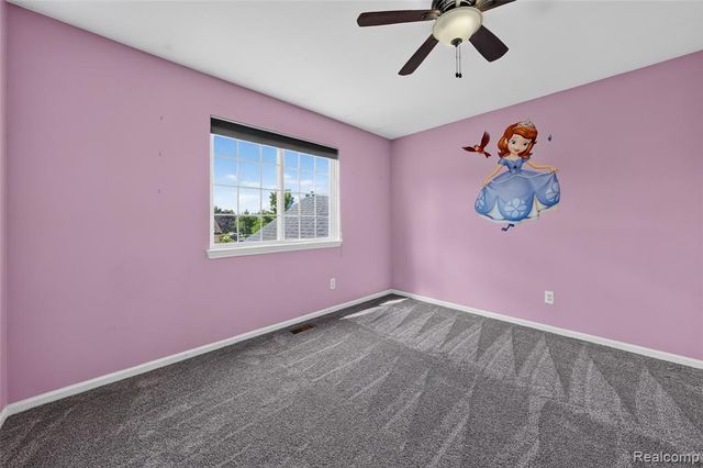 2711 Greenlawn Avenue, Commerce Twp, MI 48382
