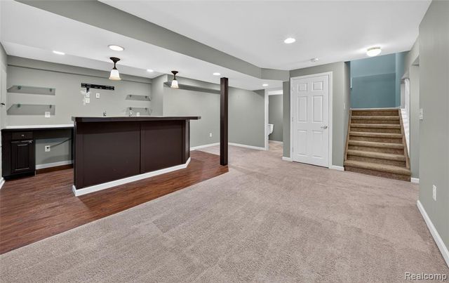 2711 Greenlawn Avenue, Commerce Twp, MI 48382