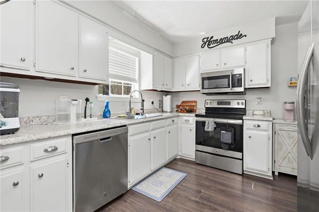 6861 Somerset Court, Mobile, AL 36619