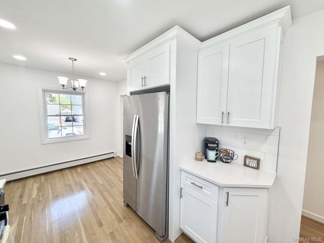 135 Barwick Boulevard, Mineola, NY 11501