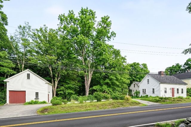 7 Bennington Road, Hancock, NH 03449
