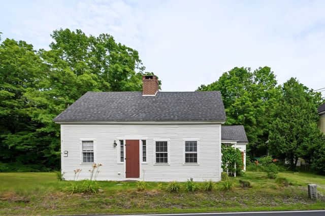 7 Bennington Road, Hancock, NH 03449
