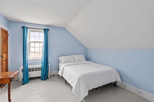 7 Bennington Road, Hancock, NH 03449