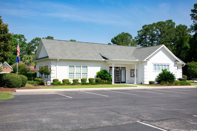 131 Waterhall Dr., Murrells Inlet, SC 29576