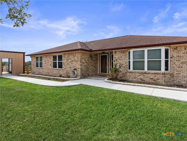 782 Santa Clara Loop, Marion, TX 78124