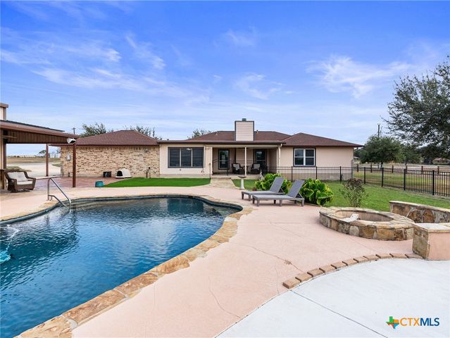 782 Santa Clara Loop, Marion, TX 78124