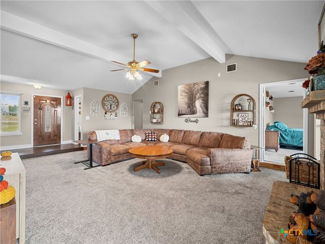 782 Santa Clara Loop, Marion, TX 78124