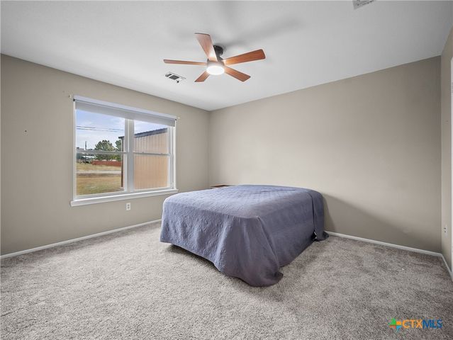 782 Santa Clara Loop, Marion, TX 78124