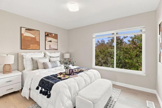 26 Lido Circle, Redwood City, CA 94065