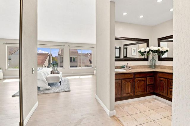 26 Lido Circle, Redwood City, CA 94065