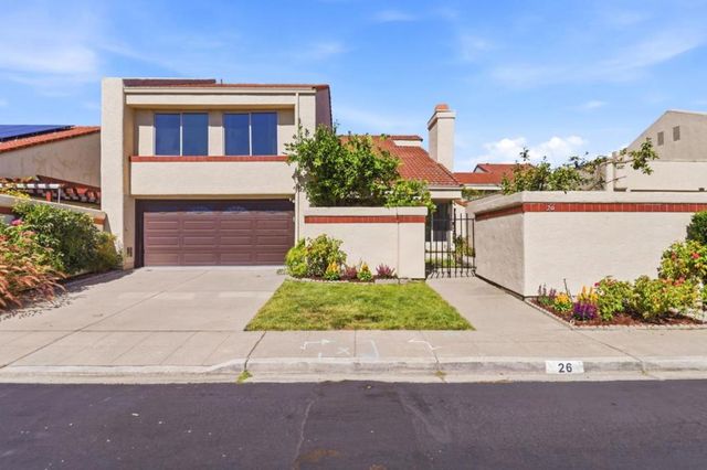 26 Lido Circle, Redwood City, CA 94065