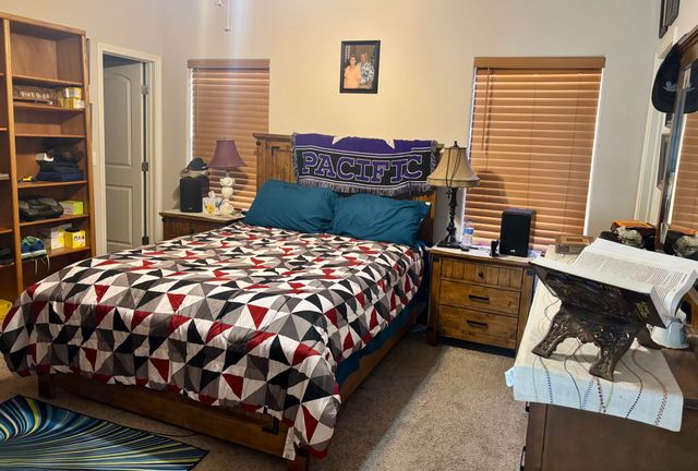 308 Sunrise Bluffs Drive, Belen, NM 87002