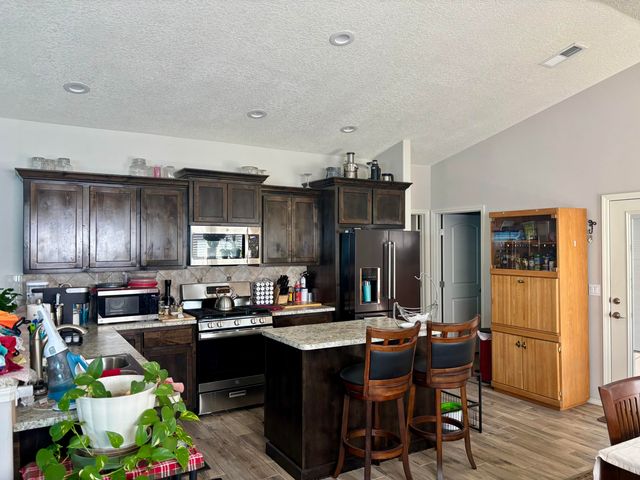 308 Sunrise Bluffs Drive, Belen, NM 87002