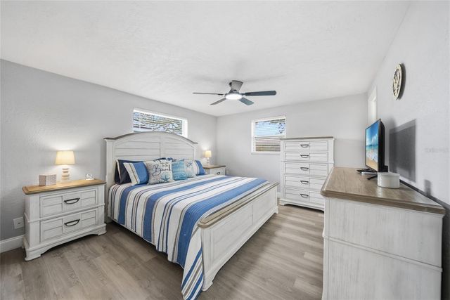 1446 WEYFORD LANE, Holiday, FL 34691