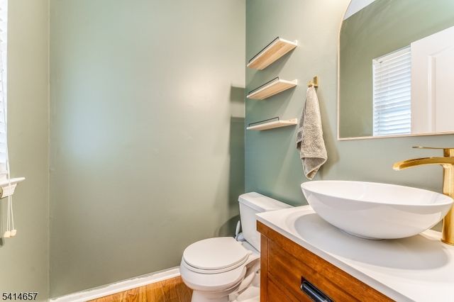 1212 Burrows Drive, Greenwich Twp., NJ 08886