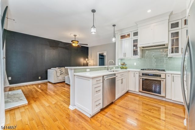 1212 Burrows Drive, Greenwich Twp., NJ 08886