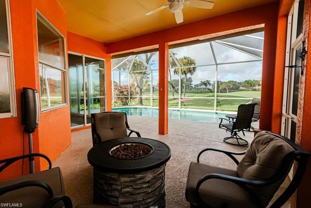 2252 Heritage Greens DR, Naples, FL 34119