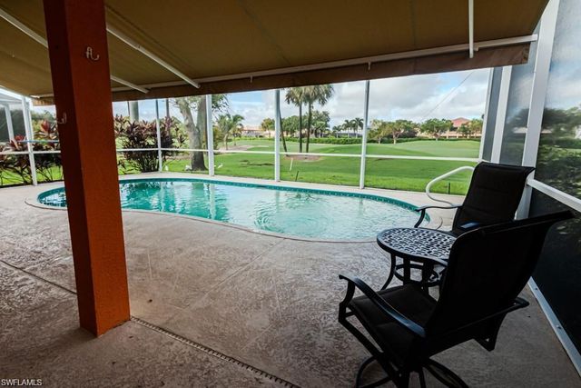 2252 Heritage Greens DR, Naples, FL 34119