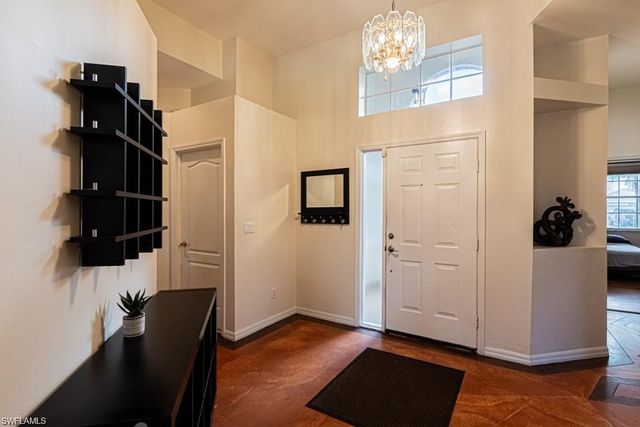 2252 Heritage Greens DR, Naples, FL 34119