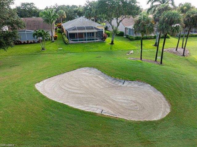2252 Heritage Greens DR, Naples, FL 34119