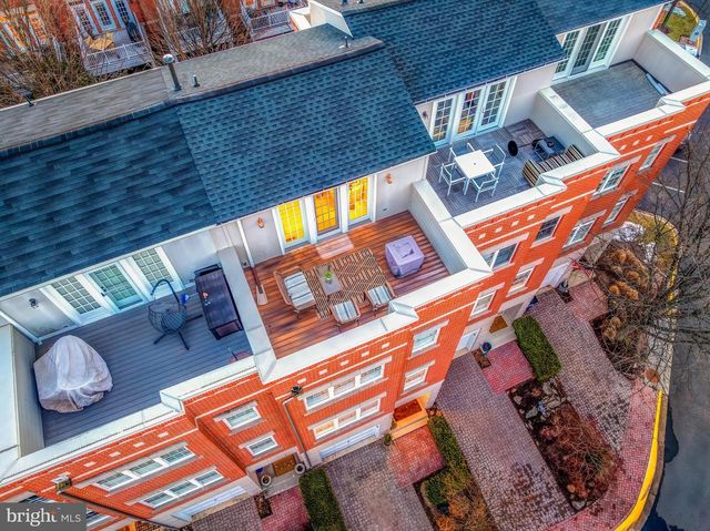 12147 CHANCERY STATION CIRCLE, Reston, VA 20190